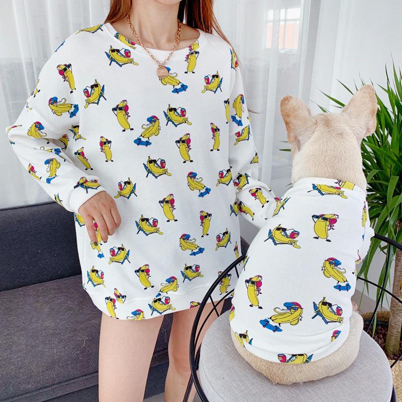 Traje a juego con mascotas: Ropa elegante y cómoda para padres e hijos